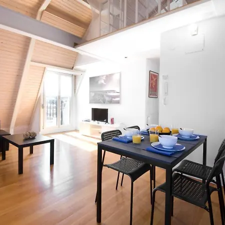 Atico Duplex Centrico Con Parking Incluido