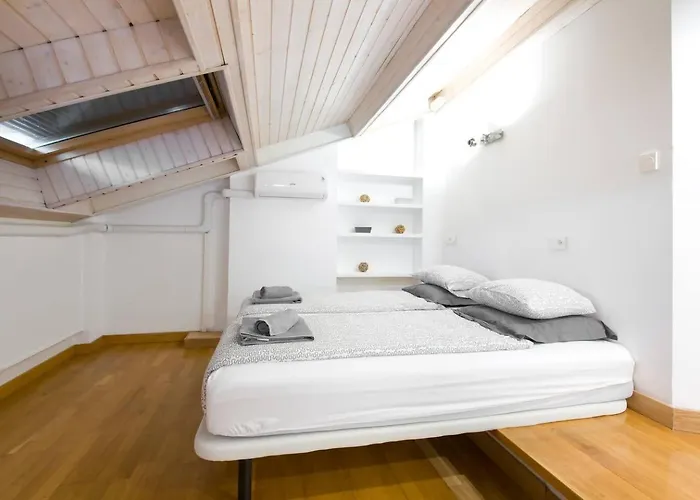 Lägenhet Atico Duplex Centrico Con Parking Incluido San Sebastián