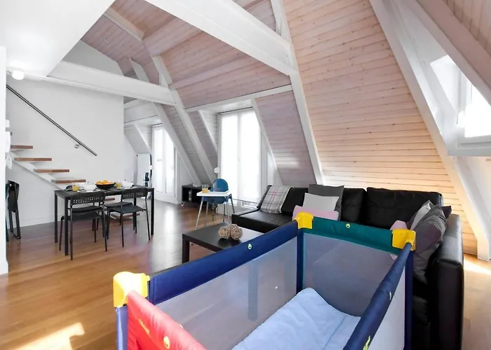 Apartment Atico Duplex Centrico Con Parking Incluido